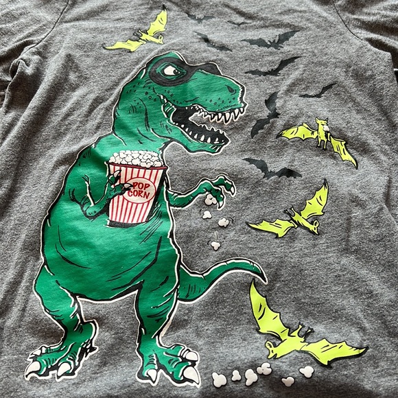 Dinosaur eating popcorn Halloween themed top - Picture 2 of 3